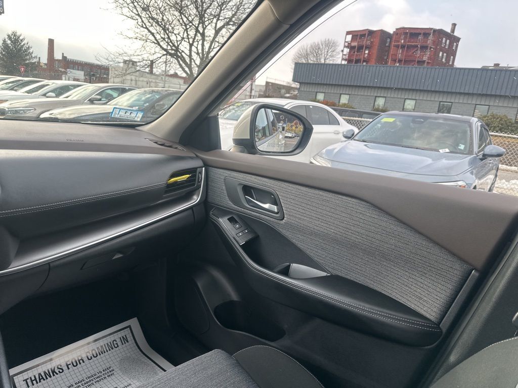 2023 Nissan Rogue SV Worcester MA