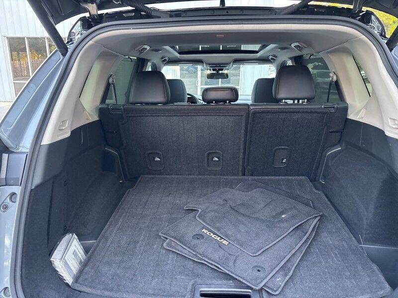 2023 Nissan Rogue SV w/PREMIUM & MIDNIGHT PKG. LTHR. PANO. WHEELS. Seffner FL