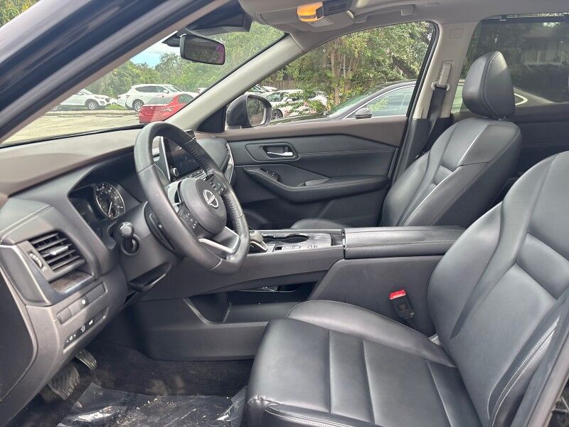 2023 Nissan Rogue SV photo 10
