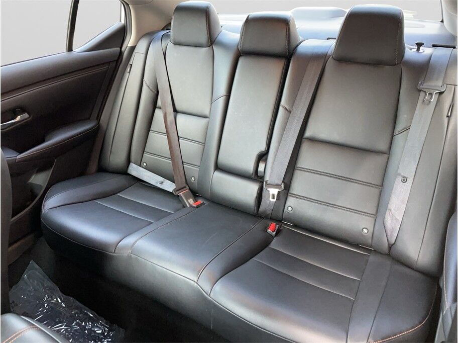 2023 Nissan Sentra SR Sedan 4D Port Orchard WA