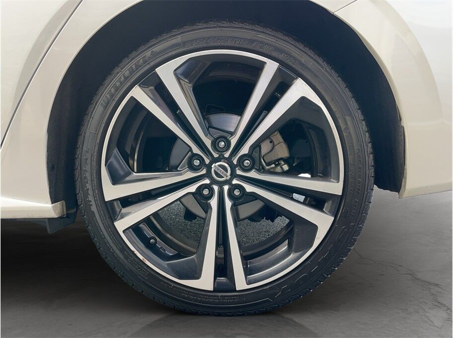 2023 Nissan Sentra SR Sedan 4D Port Orchard WA
