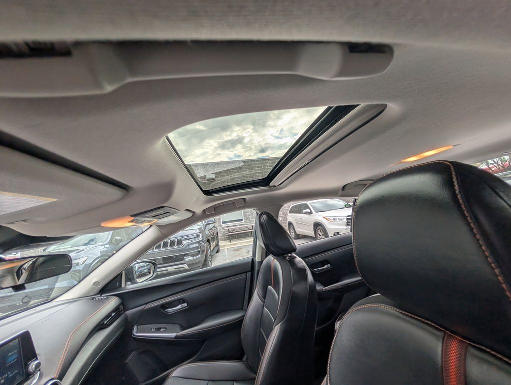 2023 Nissan Sentra SR Hunt Valley MD
