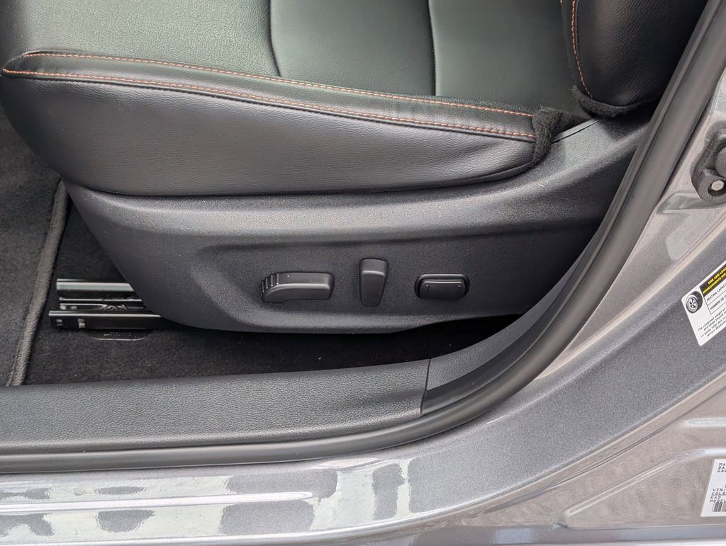 2023 Nissan Sentra SR Hunt Valley MD