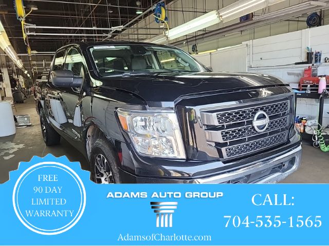 2023 Nissan TITAN Crew Cab SV 4x2