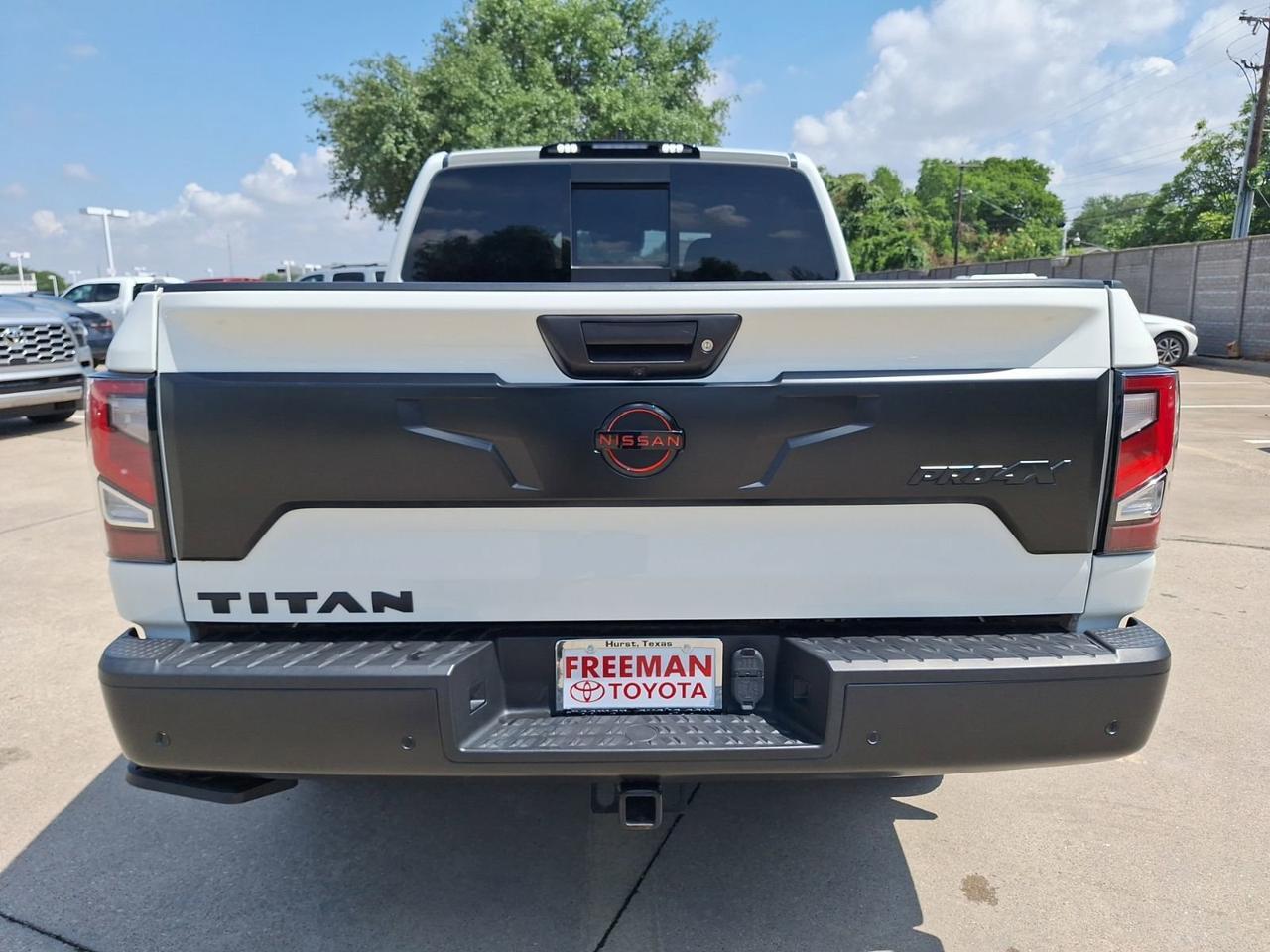 2023 Nissan Titan PRO-4X Hurst TX