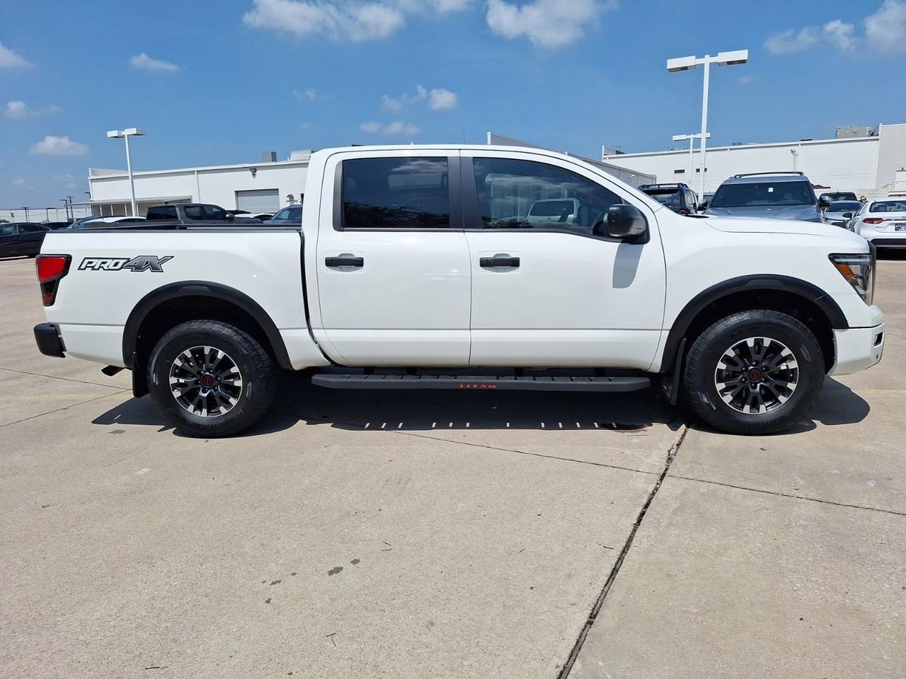 2023 Nissan Titan PRO-4X Hurst TX