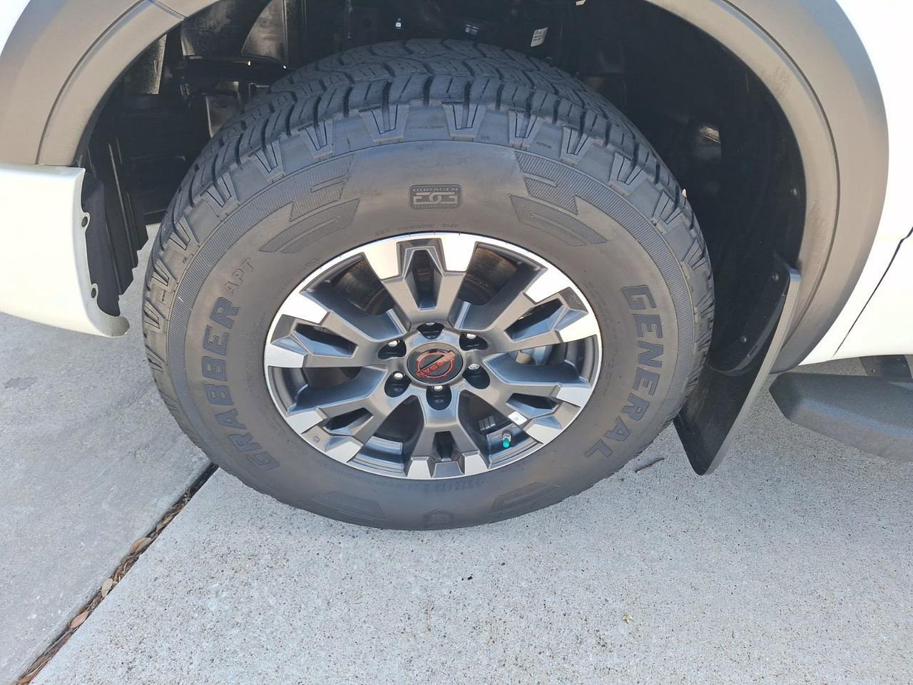 2023 Nissan Titan PRO-4X Hurst TX