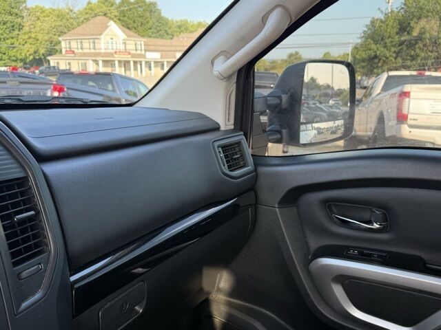 2023 Nissan Titan XD SV Crestwood KY