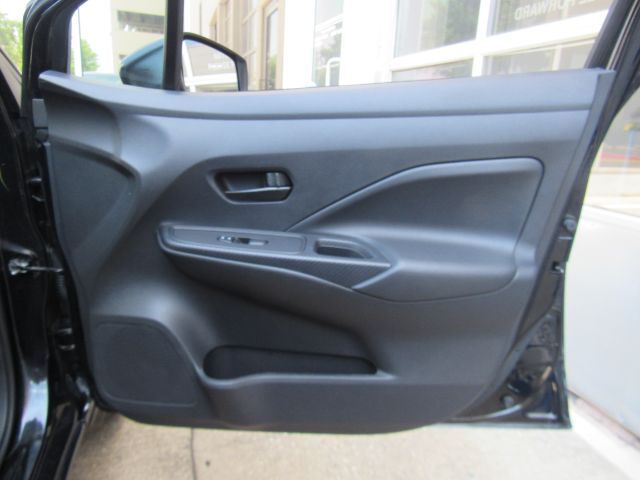2023 Nissan Versa 1.6 S Xtronic CVT Plano TX