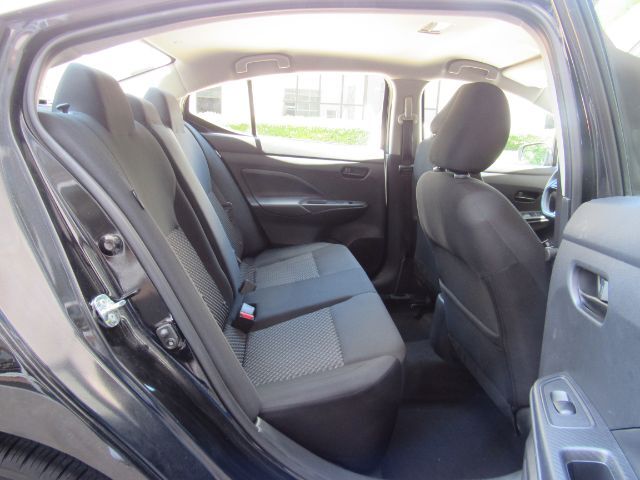 2023 Nissan Versa 1.6 S Xtronic CVT Plano TX