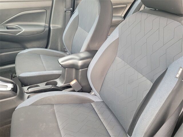 2023 Nissan Versa 1.6 SV Roseville CA