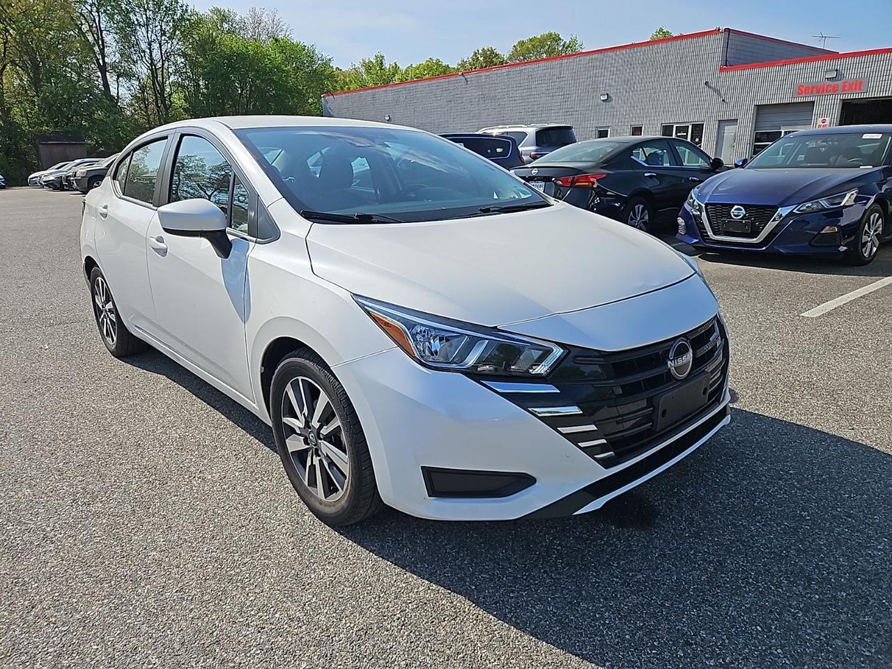 2023 Nissan Versa 1.6 SV