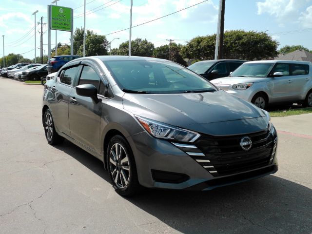2023 Nissan Versa S 5-Speed Manual Transmission Plano TX