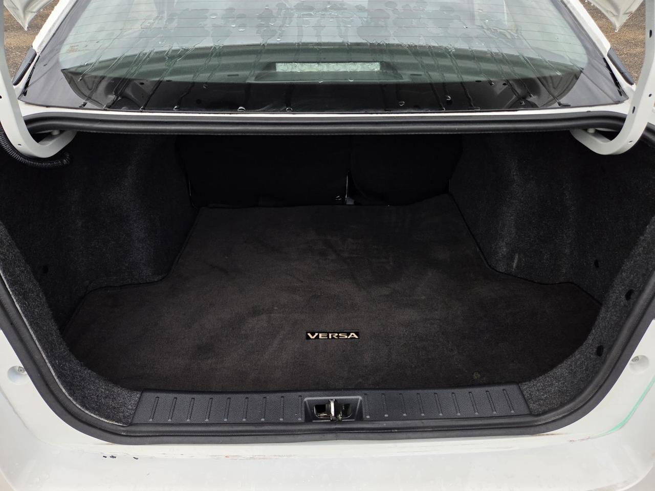 2023 Nissan Versa SV CVT Beeville TX
