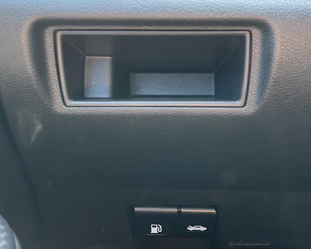 2023 Nissan Versa SV Sedan 4D Port Orchard WA