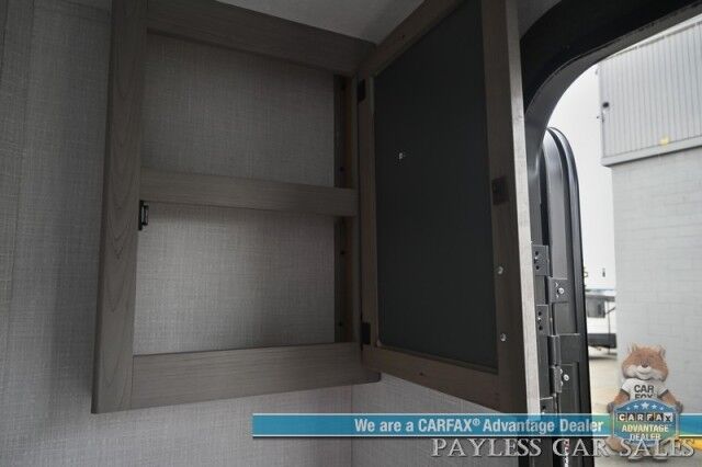 2023 No Make Coleman Dutchmen 2935BH Anchorage AK