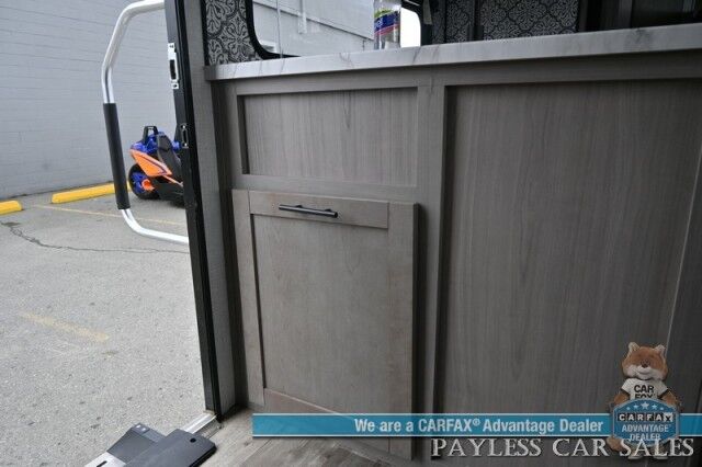 2023 No Make Coleman Dutchmen 2935BH Anchorage AK