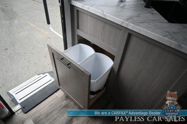 2023 No Make Coleman Dutchmen 2935BH Anchorage AK