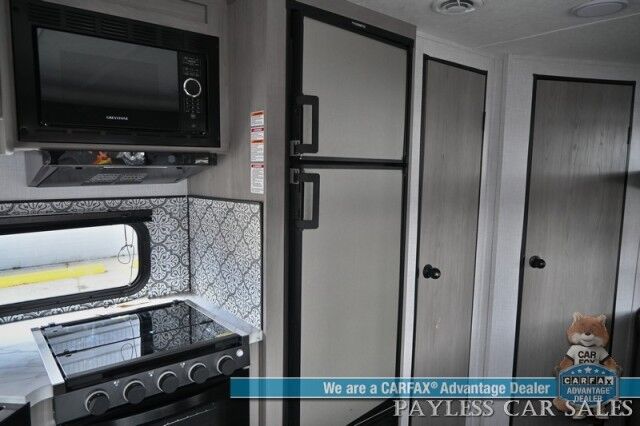 2023 No Make Coleman Dutchmen 2935BH Anchorage AK