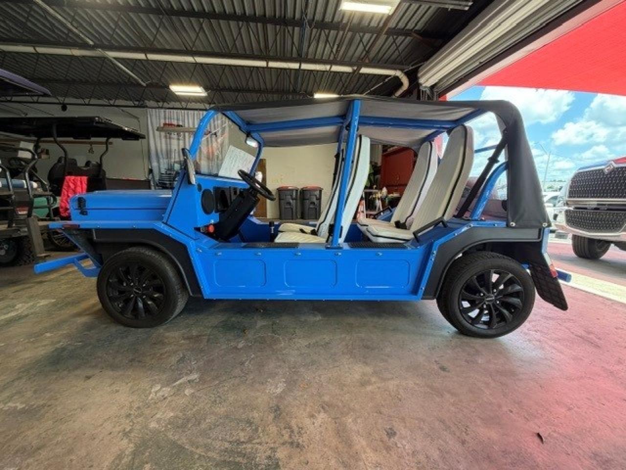 2023 No Make MOKE 4 PERSON ELECTRIC CAR