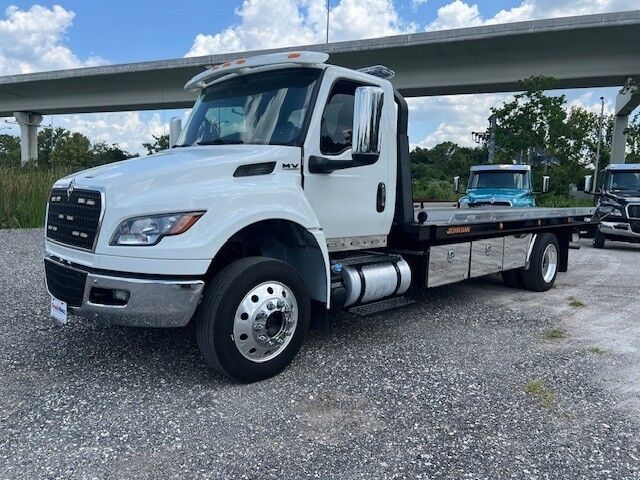 2023 Other MV607 22' Jerr-Dan Rollback Sharkbed Rollback Truck