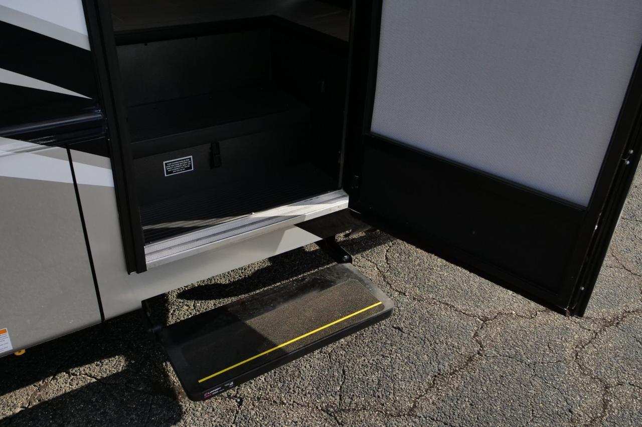 2023 Other Qwest 24 R Lincolnton NC