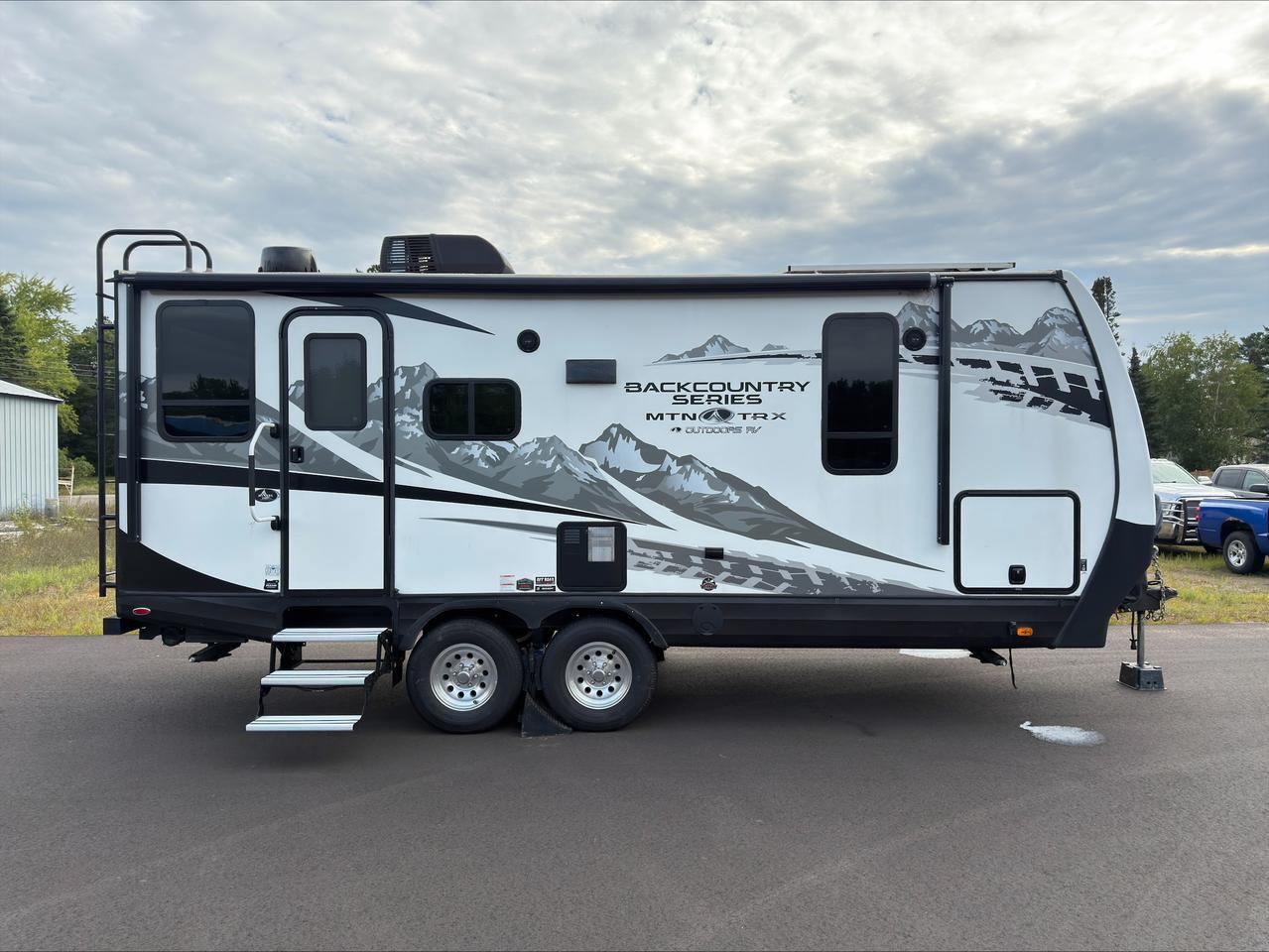 2023 Outdoors RV Back Country Pine River MN