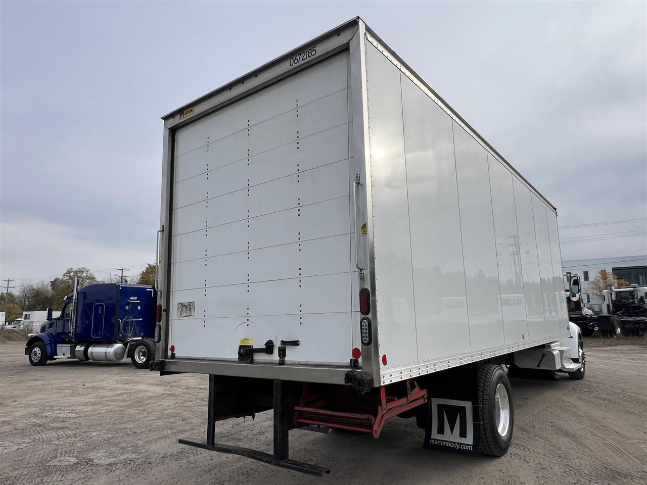 2023 Peterbilt 337 - image 7