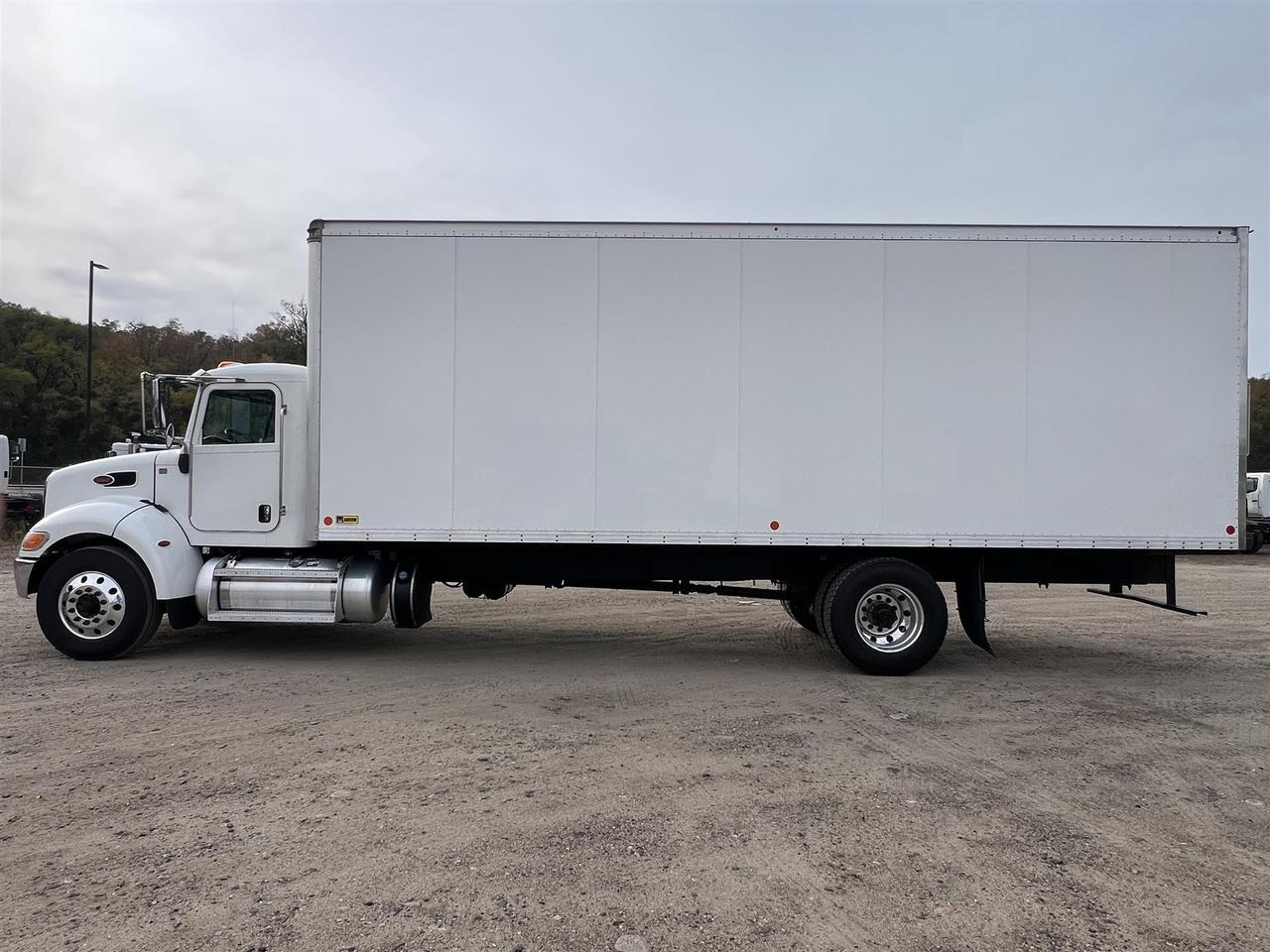 2023 Peterbilt 337 South St. Paul MN