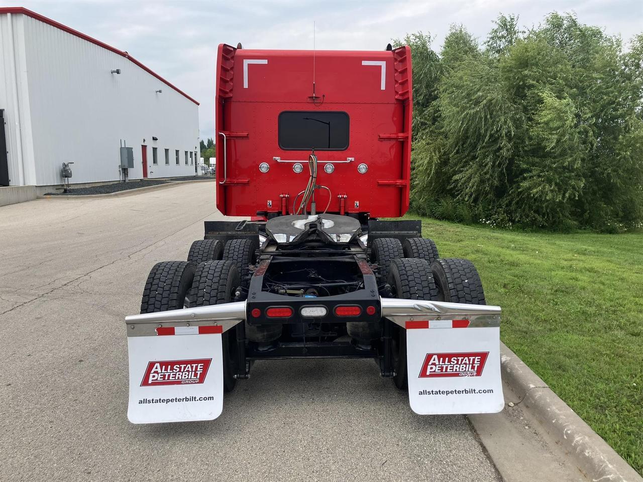 2023 Peterbilt 389 58" Mid Eau Claire WI