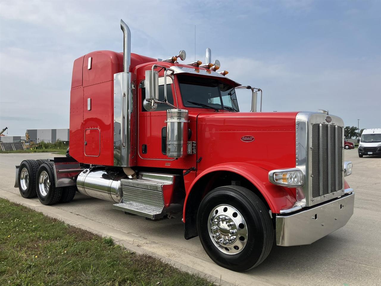 2023 Peterbilt 389 58&quot; Mid Roof Rochester MN