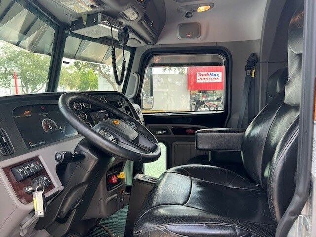 2023 Peterbilt 389 Jerr-Dan 60 Ton Independent Wrecker Truck Miami FL