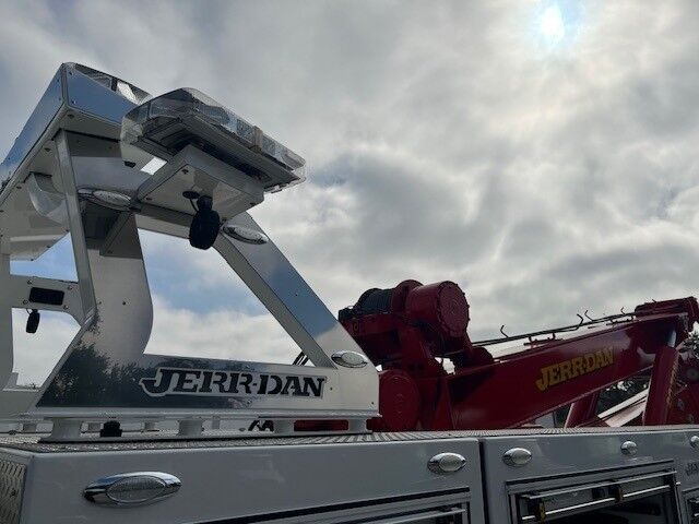 2023 Peterbilt 389 Jerr-Dan 60 Ton Independent Wrecker Truck Miami FL