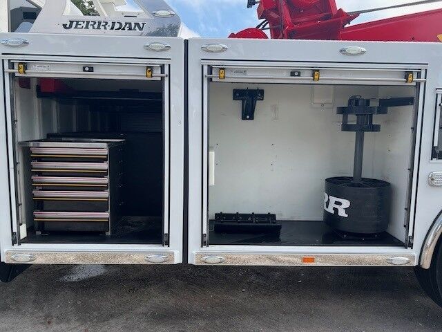 2023 Peterbilt 389 Jerr-Dan 60 Ton Independent Wrecker Truck Miami FL