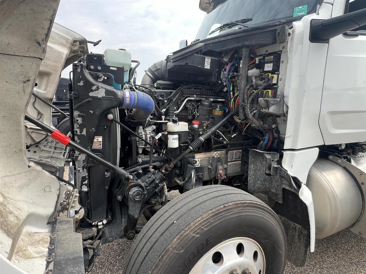 2023 Peterbilt 567 Eau Claire WI