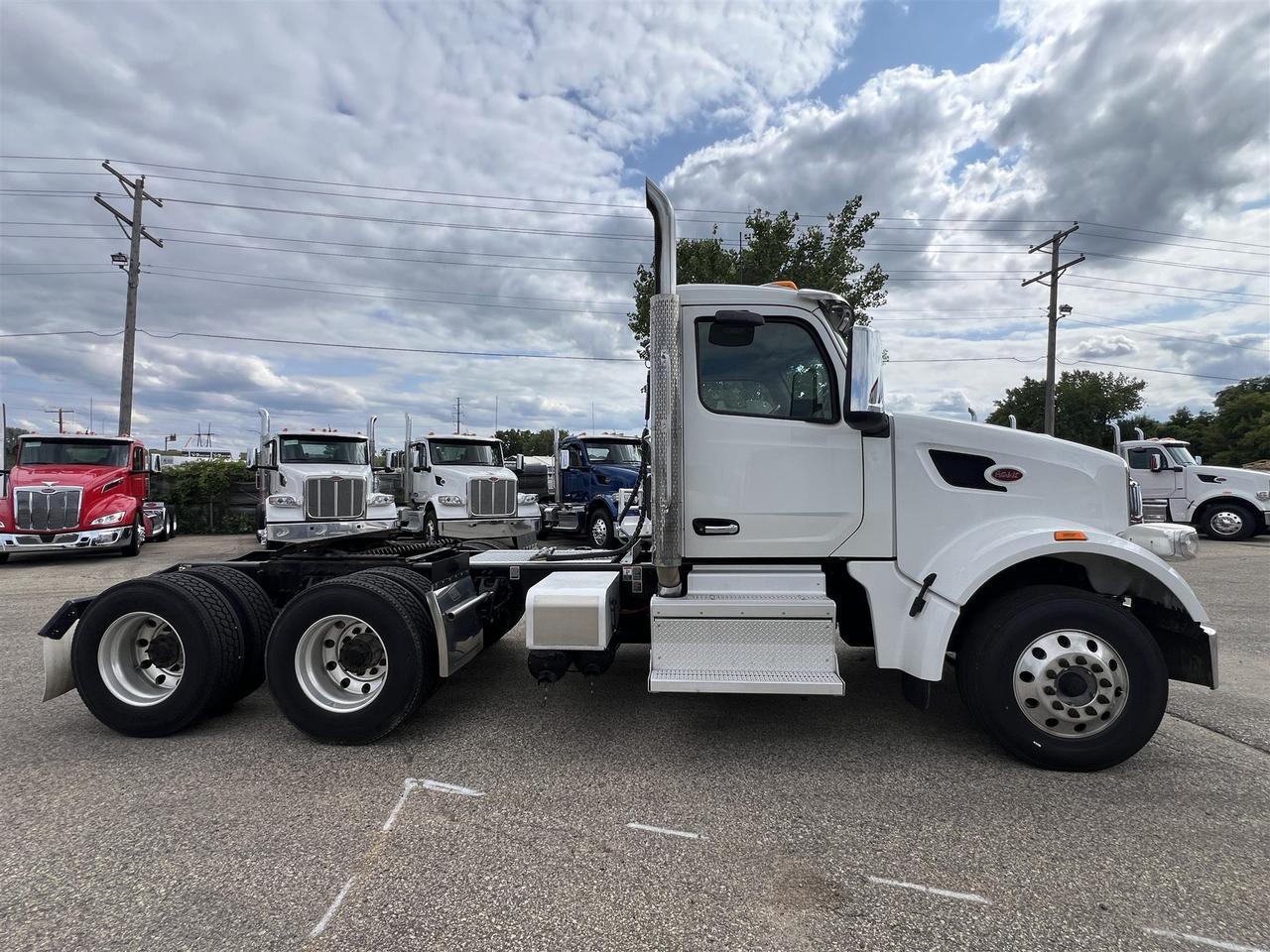 2023 Peterbilt 567 in Rochester, MN — photo 6