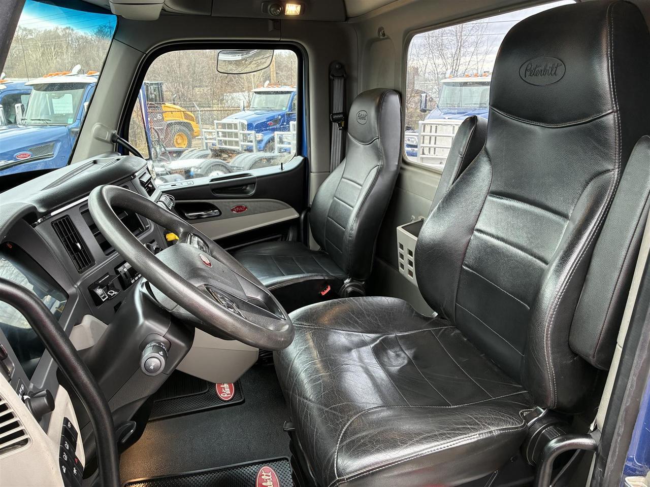 2023 Peterbilt 567 Rochester MN