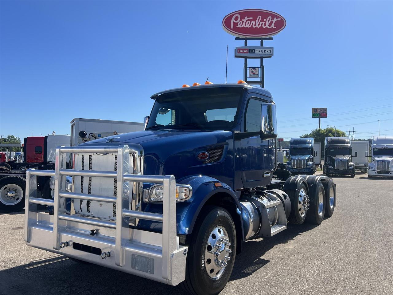 2023 Peterbilt 567 Non-Sleeper