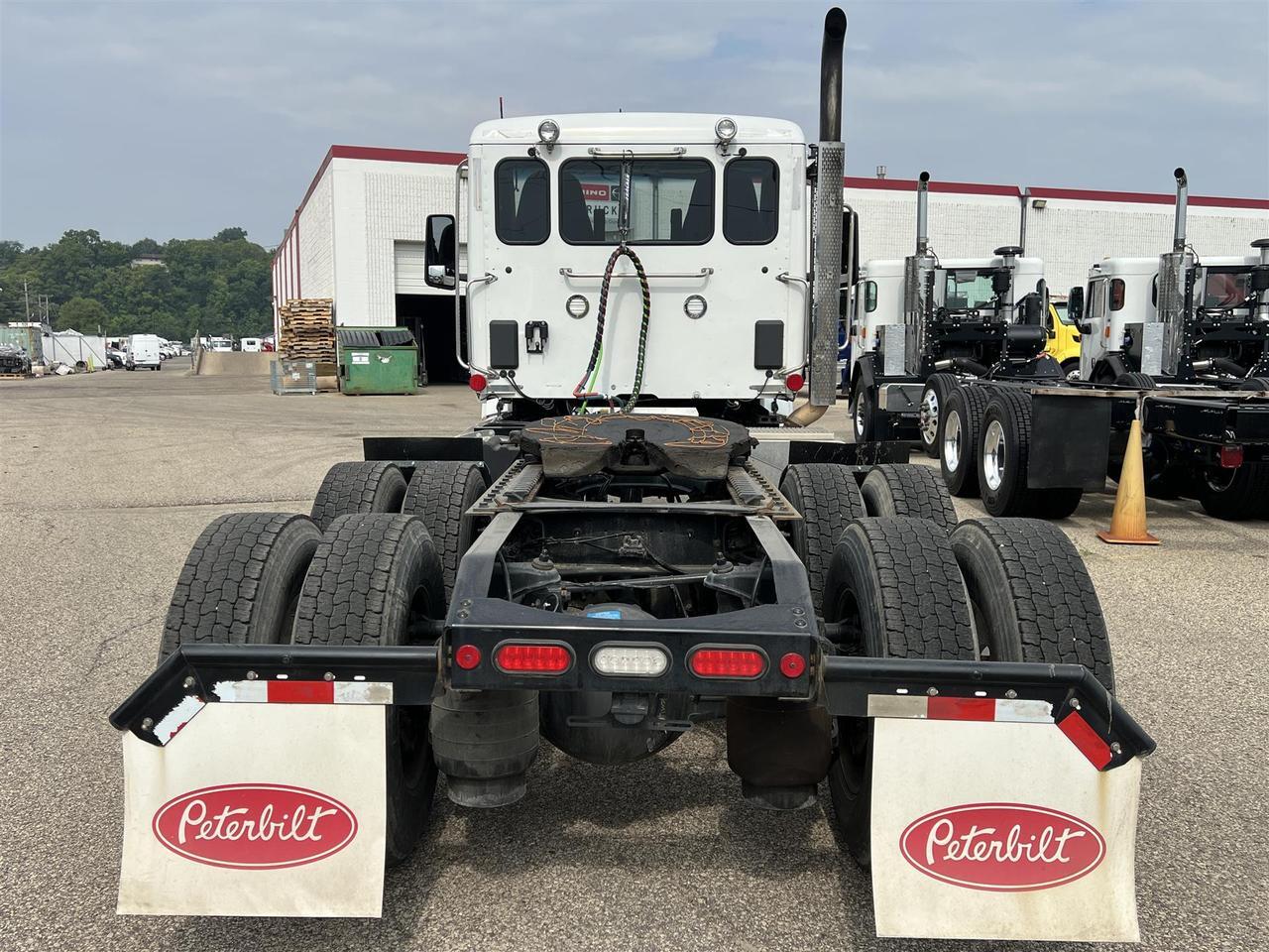 2023 Peterbilt 567 South St. Paul MN
