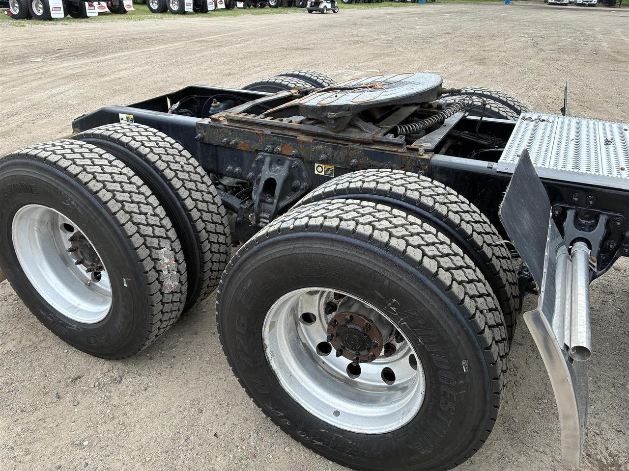 2023 Peterbilt 567 South St. Paul MN