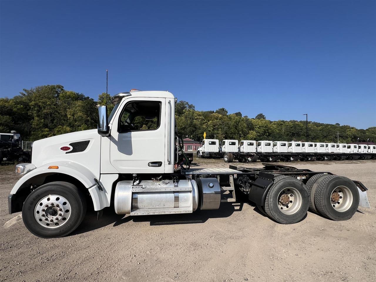 2023 Peterbilt 567 South St. Paul MN