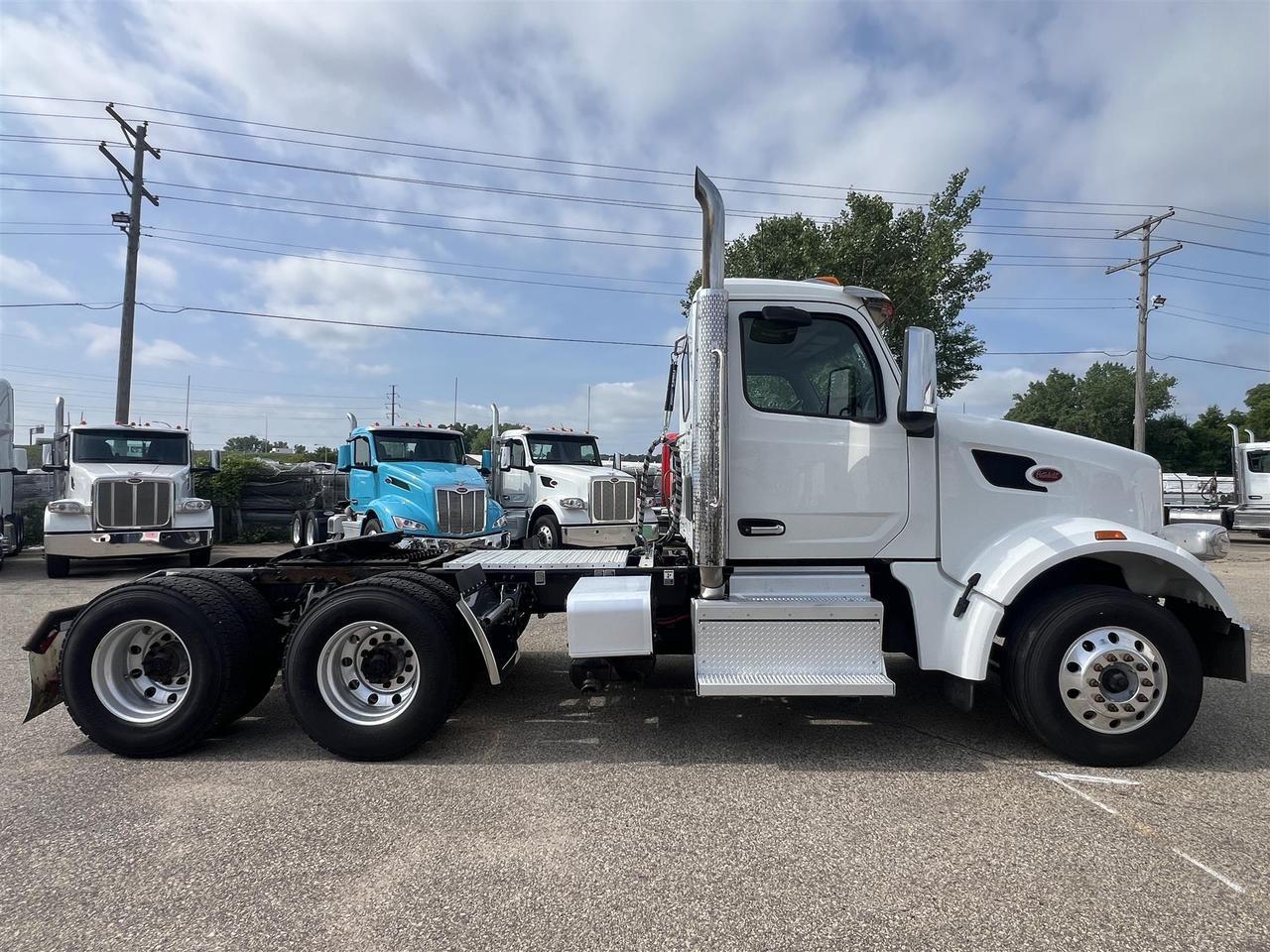 2023 Peterbilt 567 South St. Paul MN