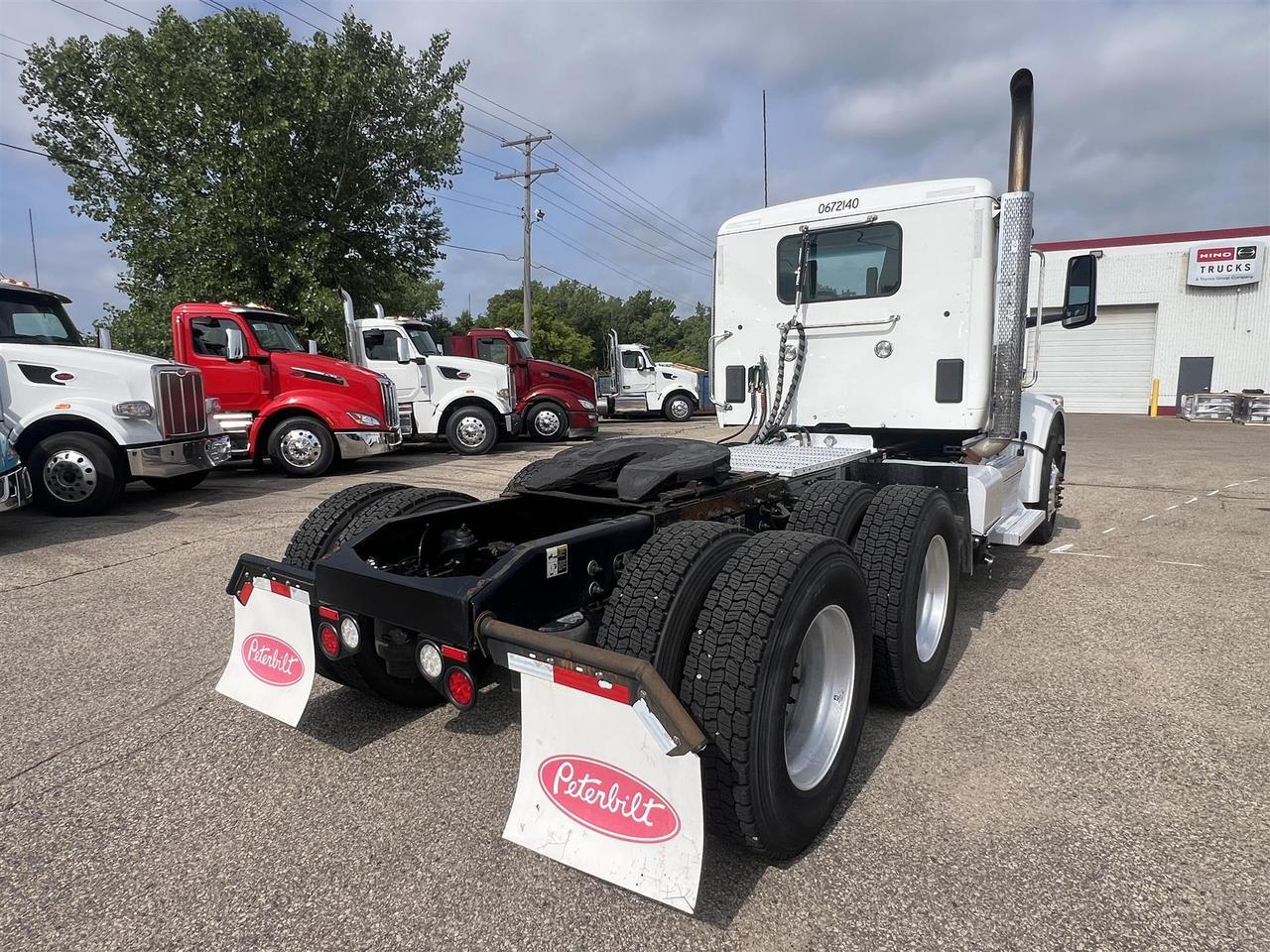 2023 Peterbilt 567 South St. Paul MN