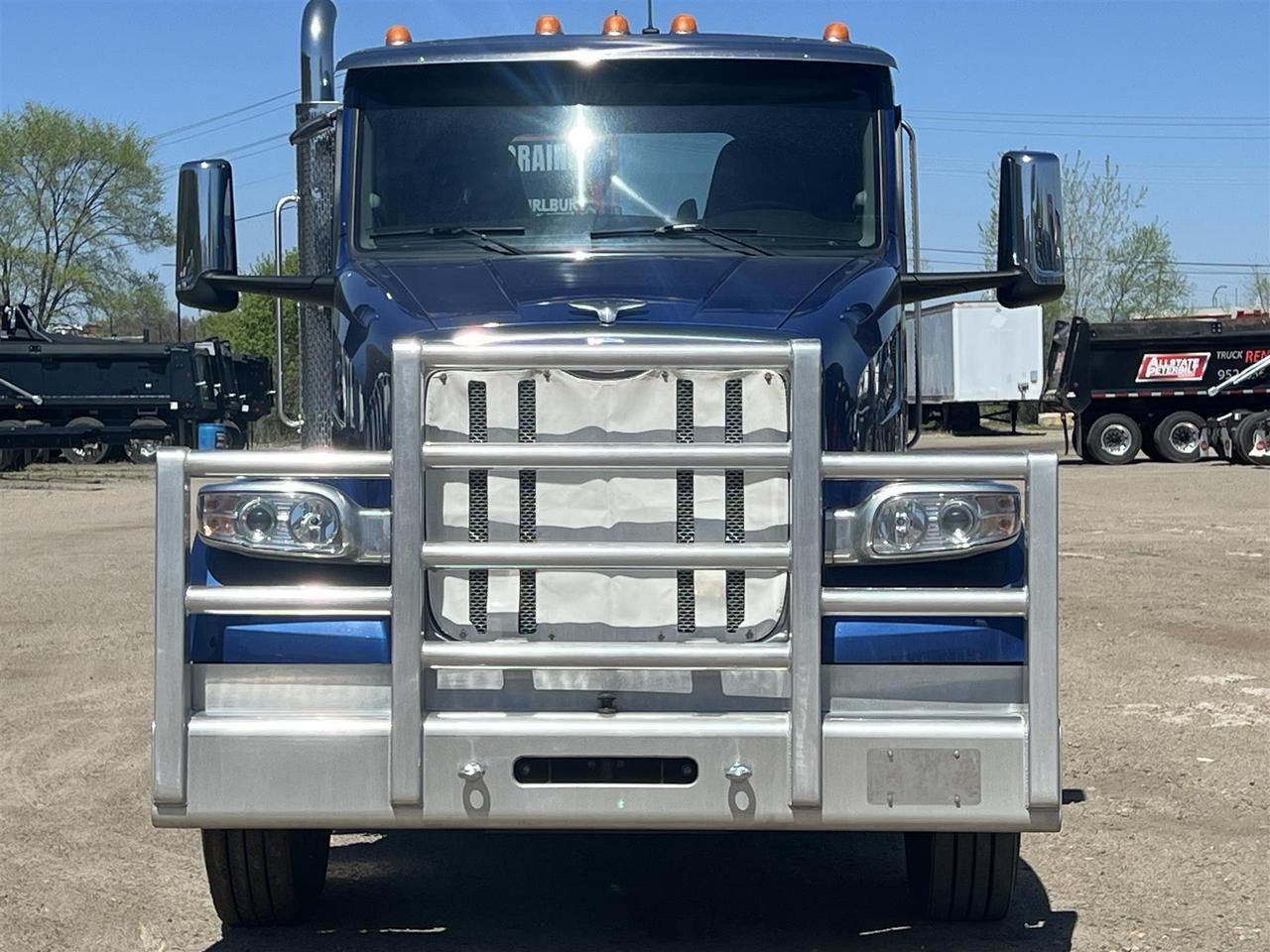 2023 Peterbilt 567 South St. Paul MN