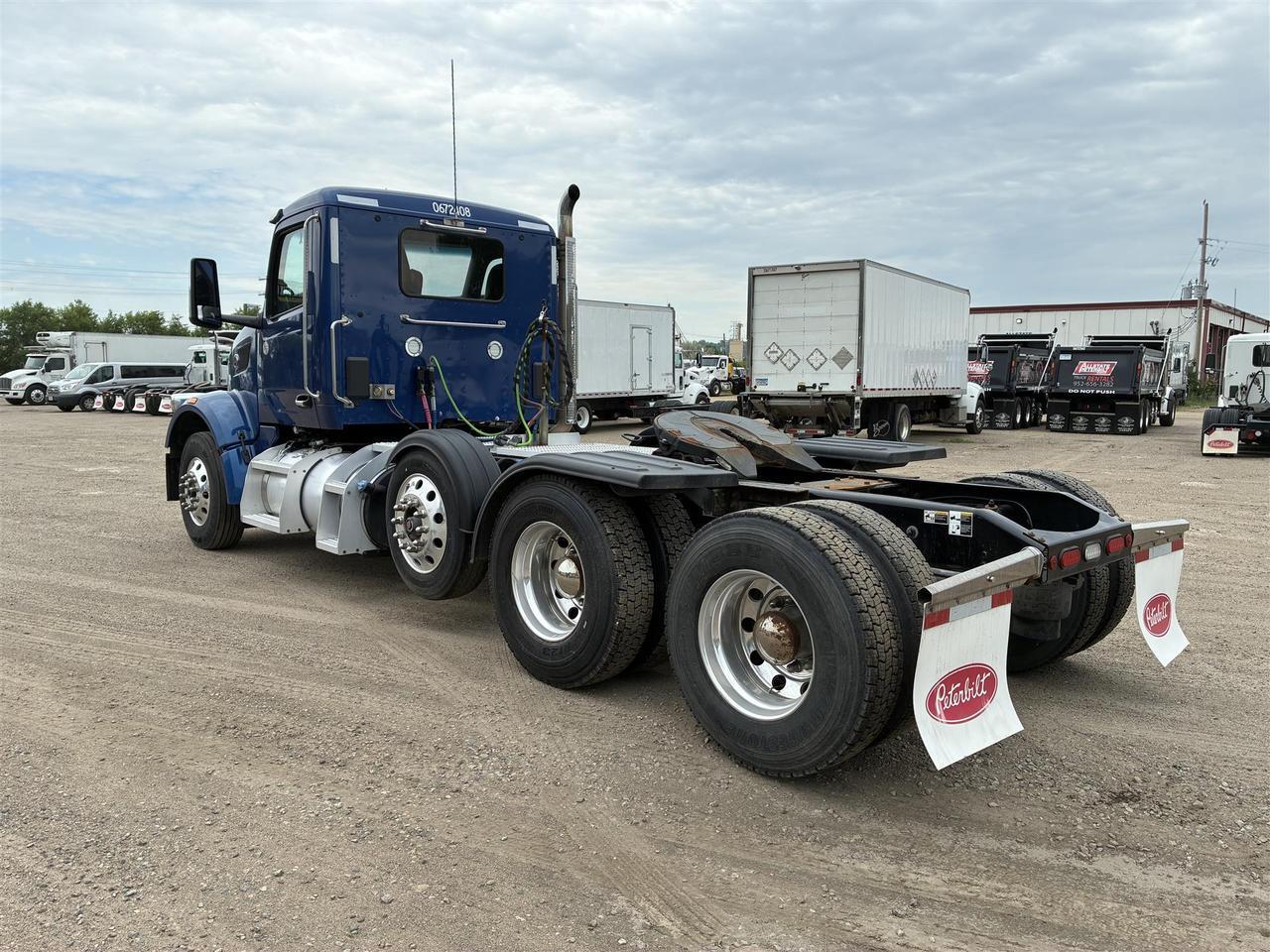 2023 Peterbilt 567 Non-Sleeper