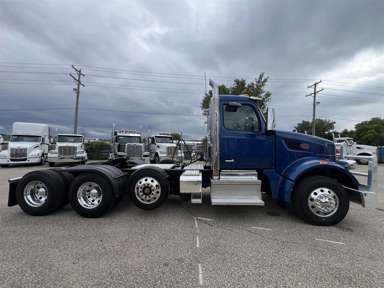2023 Peterbilt 567 South St. Paul MN