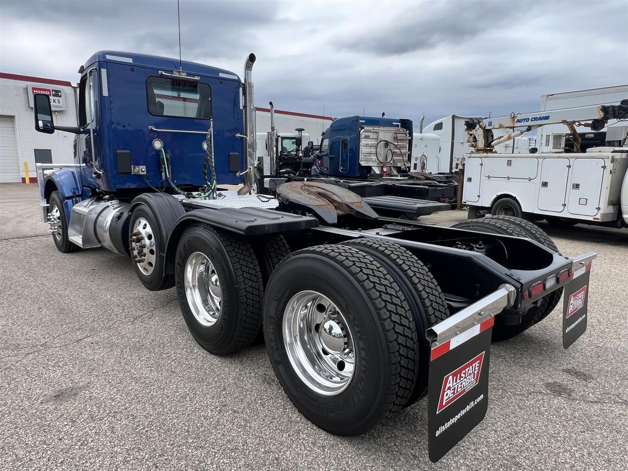 2023 Peterbilt 567 South St. Paul MN