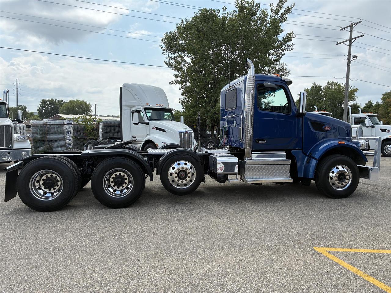 2023 Peterbilt 567 South St. Paul MN
