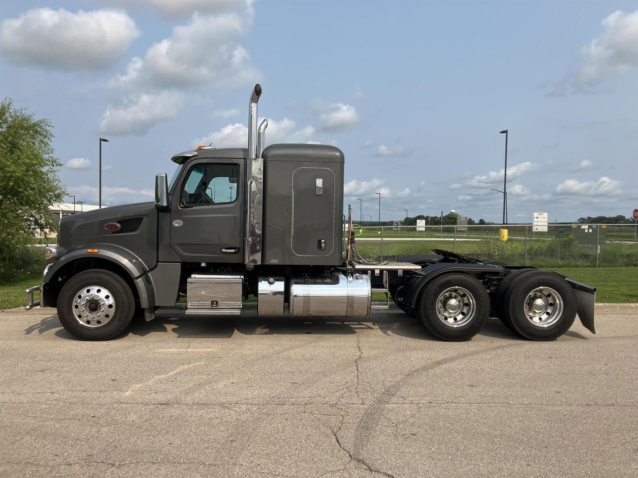 2023 Peterbilt 567 Sleeper