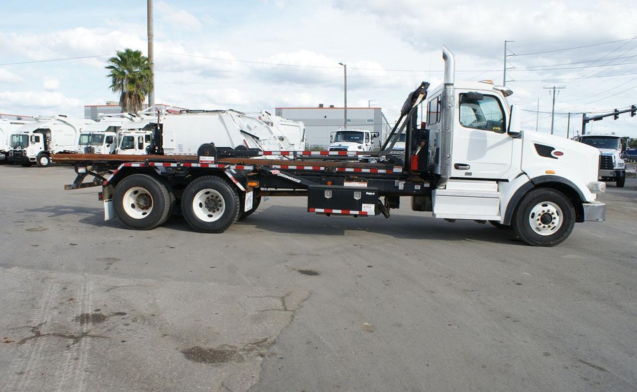 2023 Peterbilt 567 60,000 lb Pac Mac Roll Off Truck Tampa FL